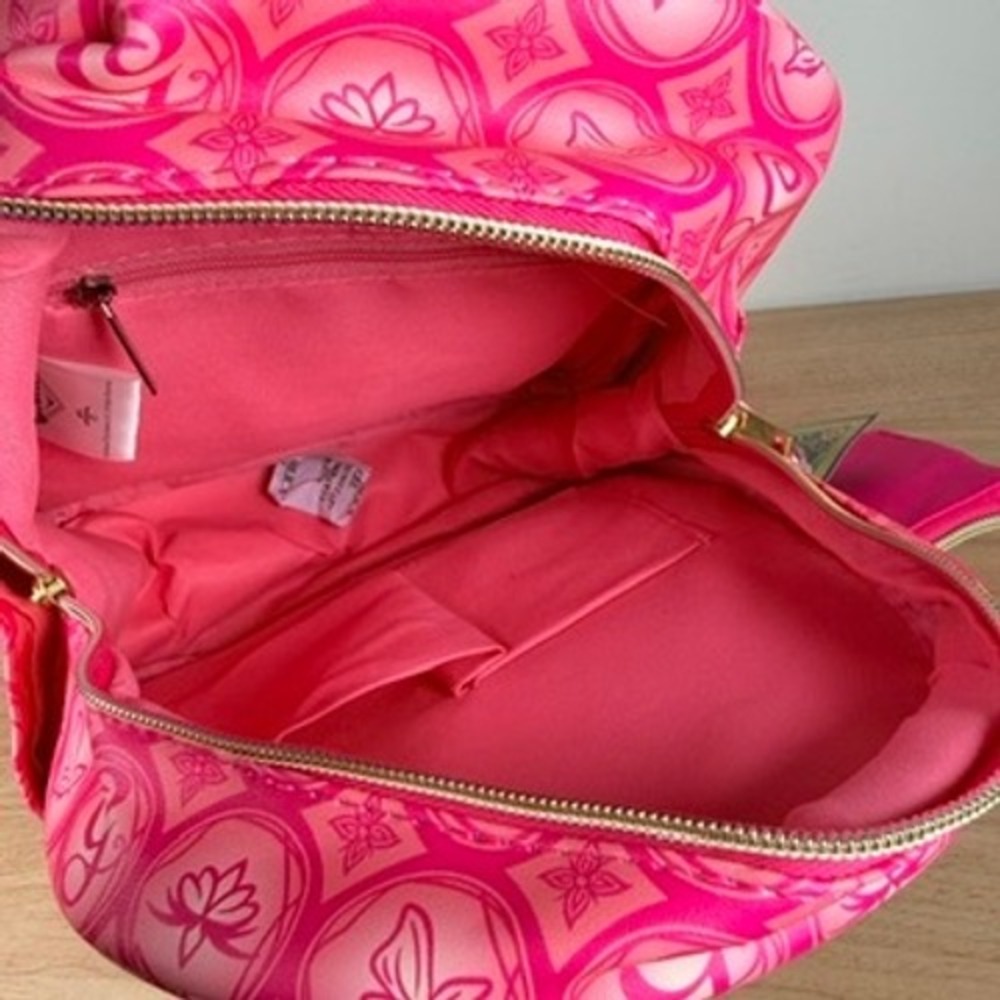 Universal Wicked Glinda Mini Backpack Pink Monogram Butterfly Charm Coin Purse - Picture 9 of 11